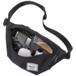 Herschel Classic™ hip pack - Image 9