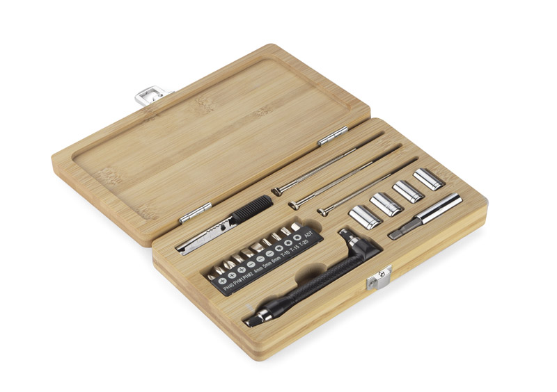 175986236825076 Tool set MAD - Image 1