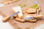 Jarlsberg Christmas cheese knife set - Image 7