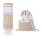 Praia beach towel and drawstring bag - Image 3