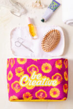 CreaBeauty XL custom cosmetic bag - Image 5