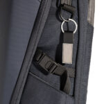 Luxury PU keychain RCS recycled zinc alloy - Image 4
