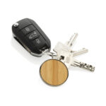 RCS recycled zinc alloy round keychain with bamboo - Image 3