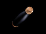 Vacuum stainless steel bottle with bamboo lid and bottom - Image 9