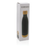 Vacuum stainless steel bottle with bamboo lid and bottom - Image 11