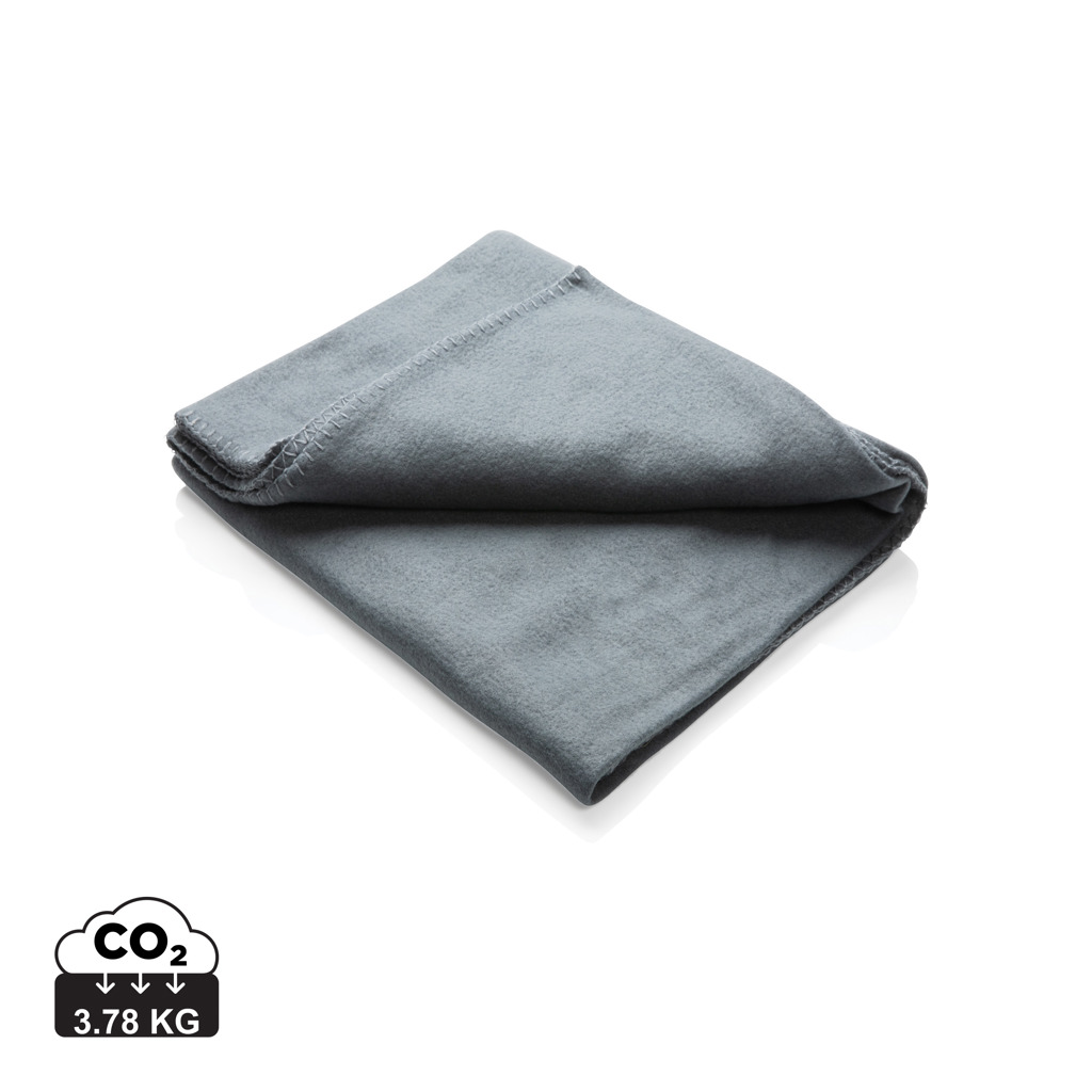 177076295433118 Fleece blanket in pouch - Image 1