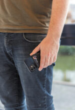 Magnetic phone card holder - Image 12