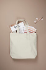 VINGA Hilo AWARE™ recycled canvas tote bag - Image 9